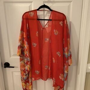 Hailey Lyn Floral Kimono Ruana‎ Womens One Size Red Boho Festival Garden